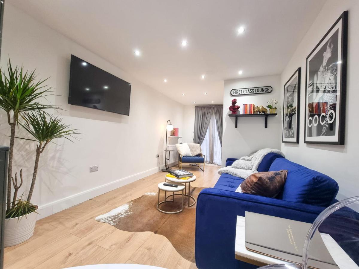 Appartement Designer Flat With Parking Near Peckham & Brixton *