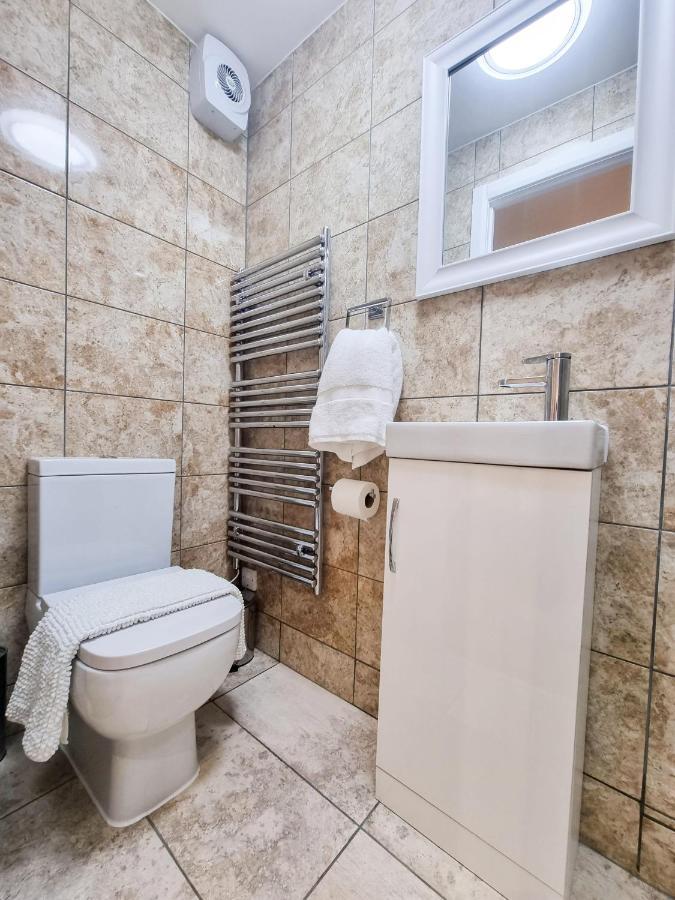 Designer Flat With Parking Near Peckham & Brixton Londen