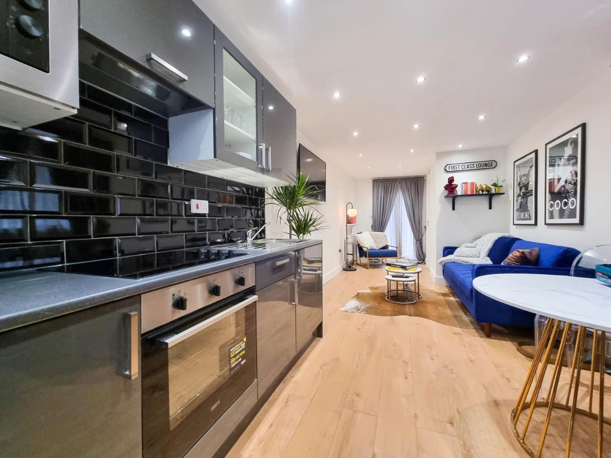 Designer Flat With Parking Near Peckham & Brixton Appartement *