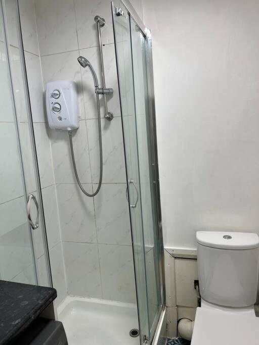 Ground Floor One Bedroom Flat Hyde Park In Central *