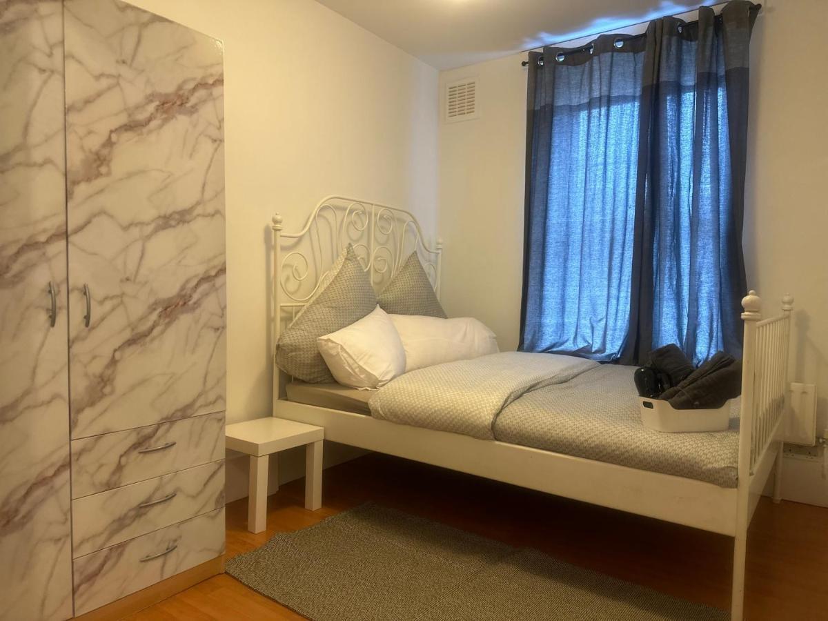 Guest house Holybush Bethnal