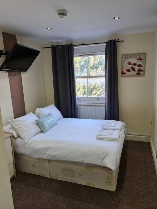 Appartement Lovely Bedroom Londen
