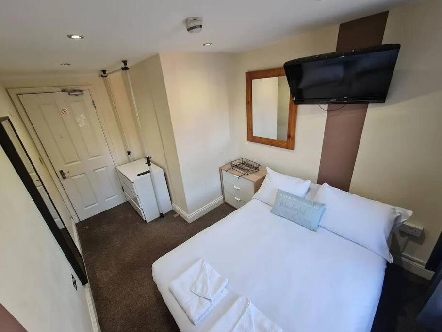 Lovely Bedroom *