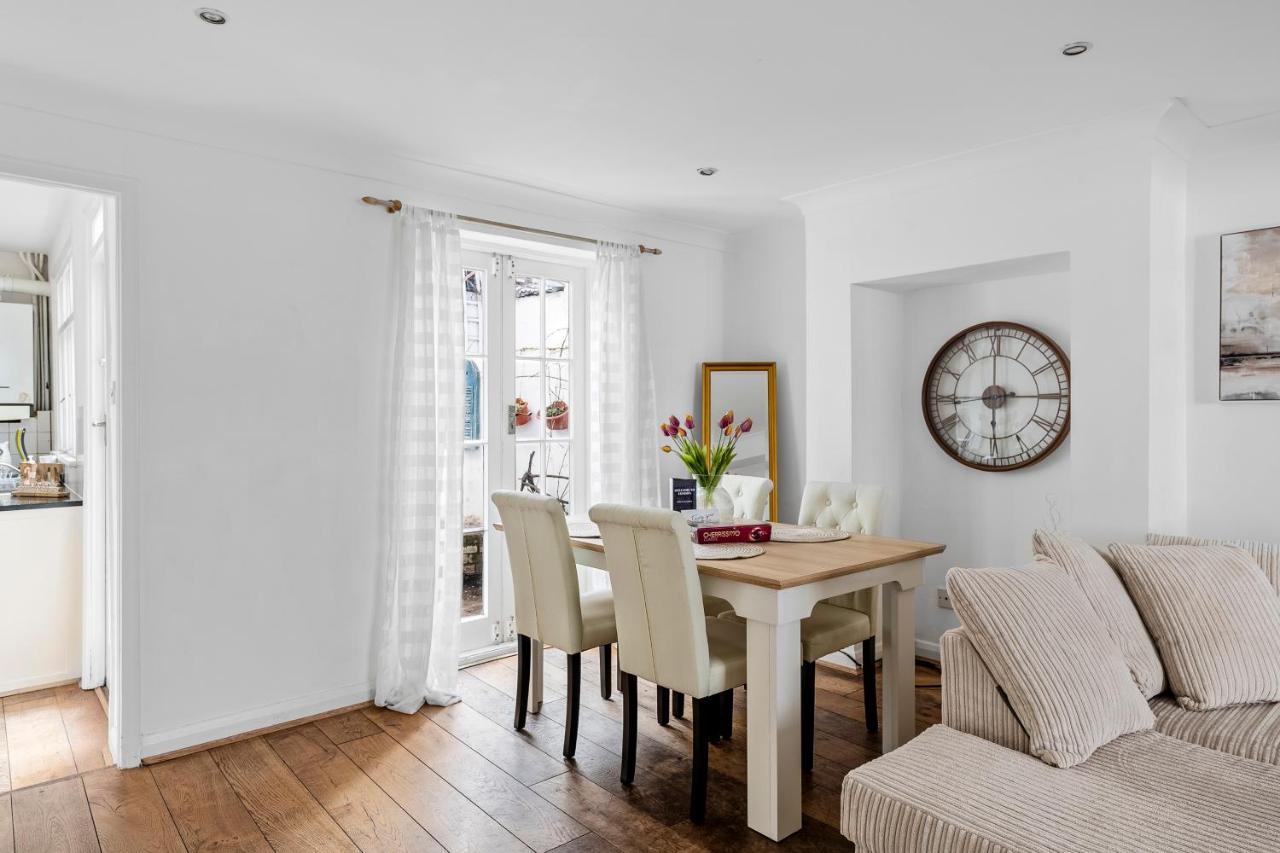 Kensington Two Floor Mews House Сasa de vacaciones
