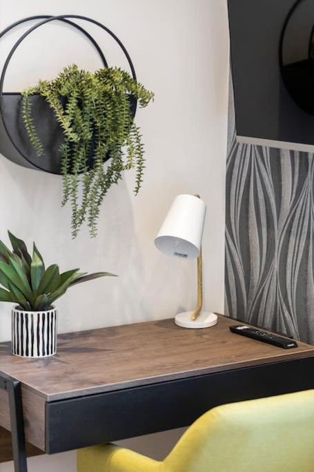 Sweet Suite: Trendy Studio For Two * London