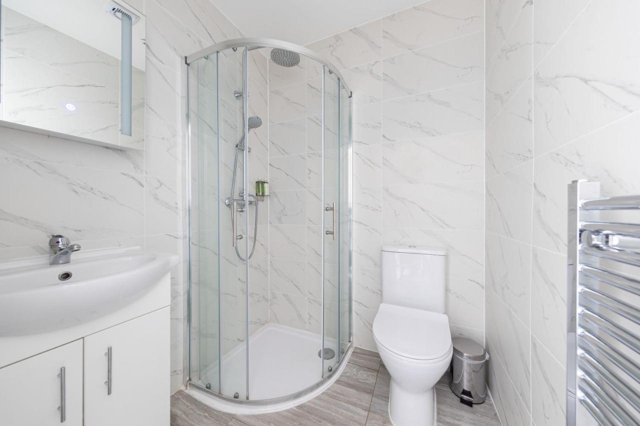 Apartment Victorian Building Turned Charming Perfect For Short And Long Term With Wifi *