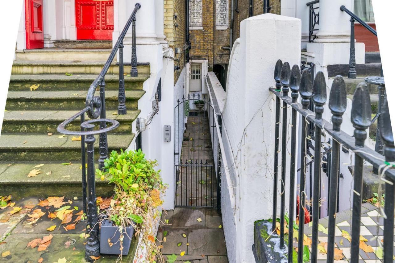 Alfred Hitchcock's Garden Flat * Londen