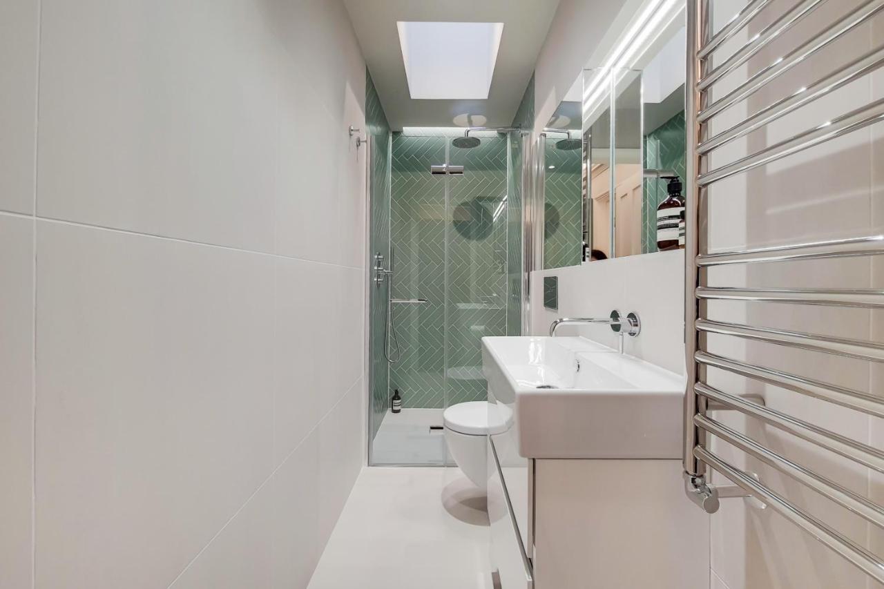 The Argyle Collection Near Kings Cross St Pancras * London