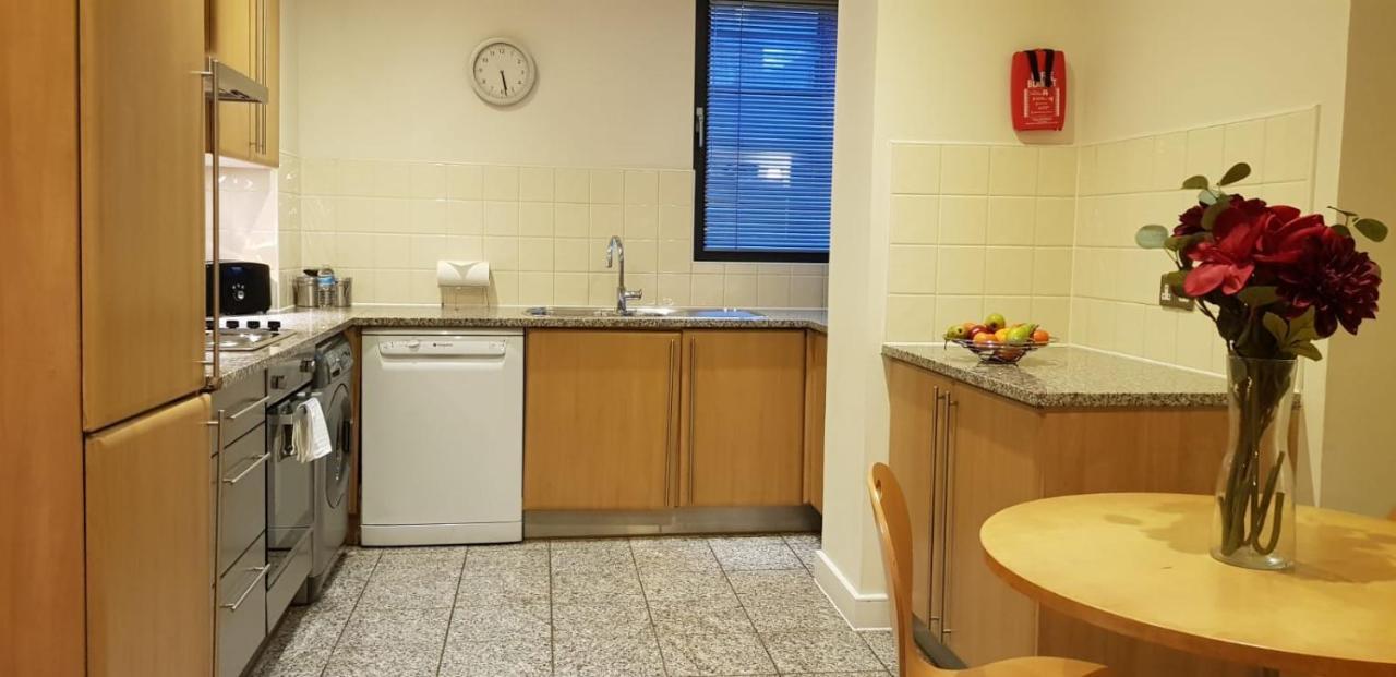 Farringdon Laceby * London