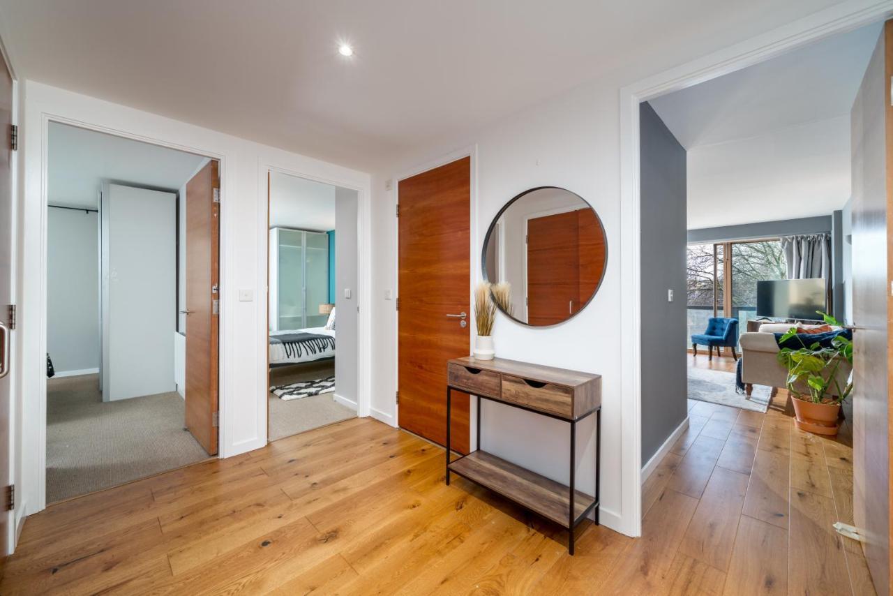 2 Bedroom With Park Views Shoreditch * London