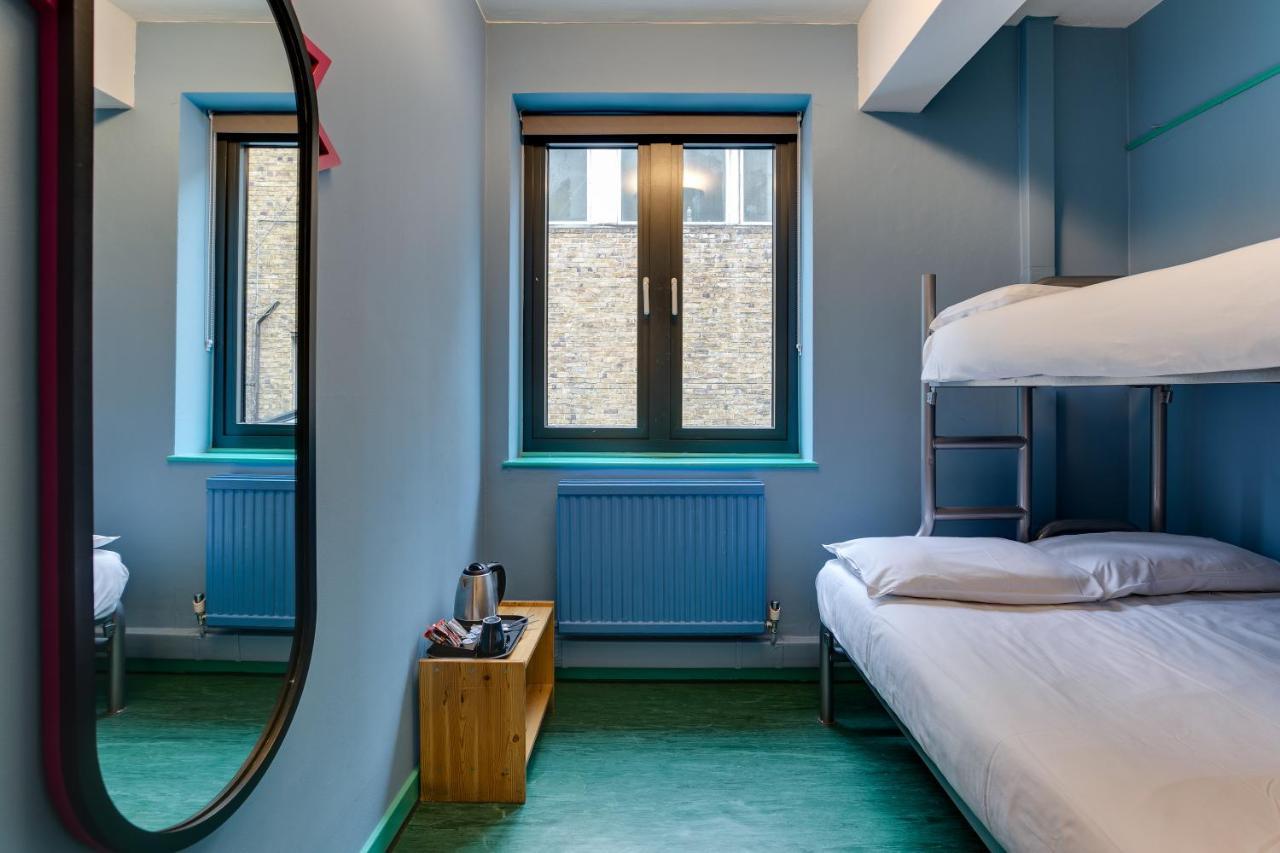 Clink261 Hostel *