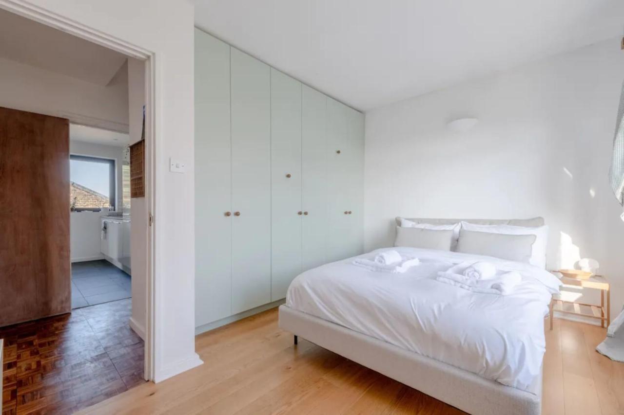 Peaceful 2 Bedroom Flat With Roof Terrace - Hackney * London