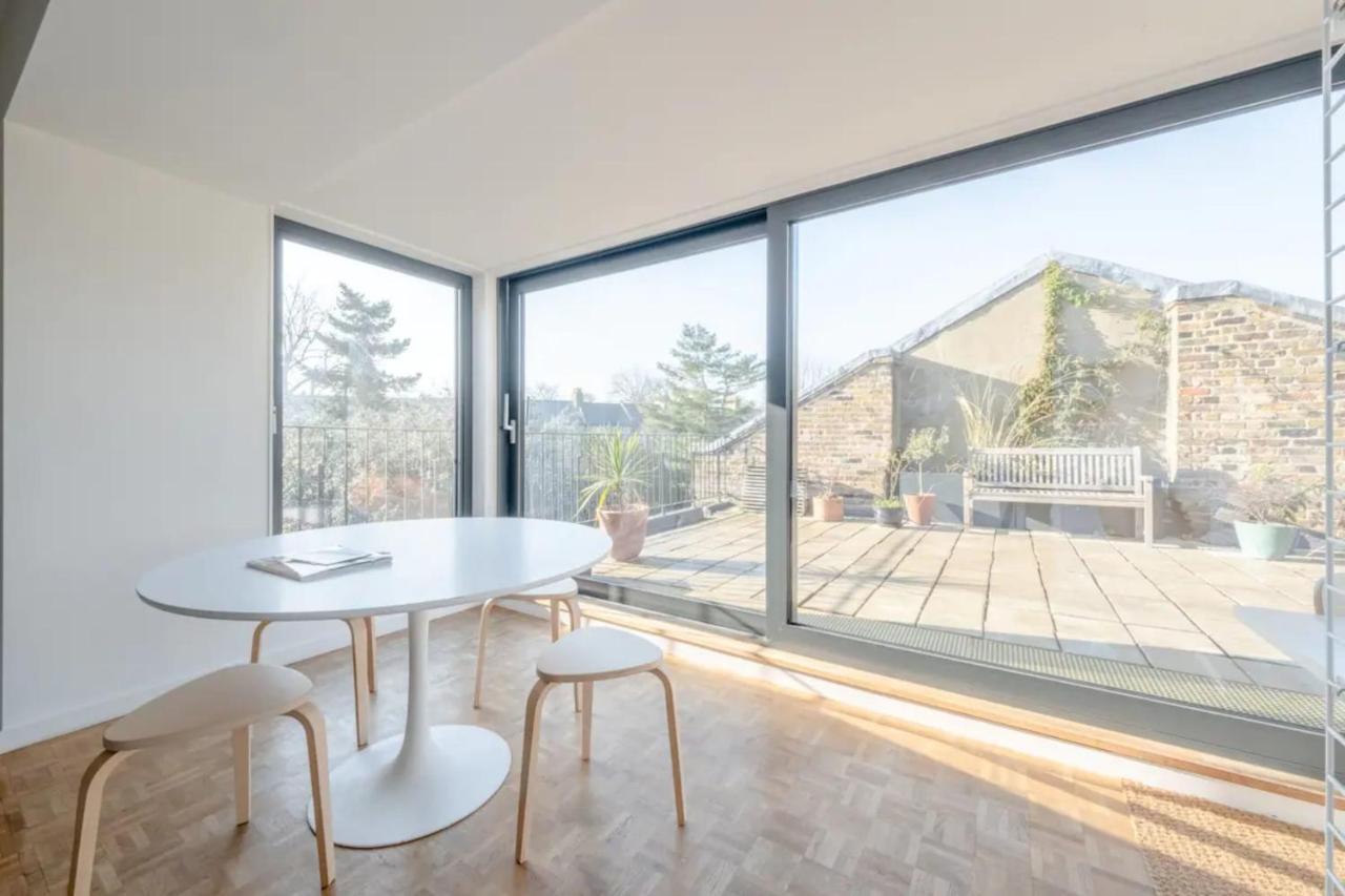 Peaceful 2 Bedroom Flat With Roof Terrace - Hackney * London
