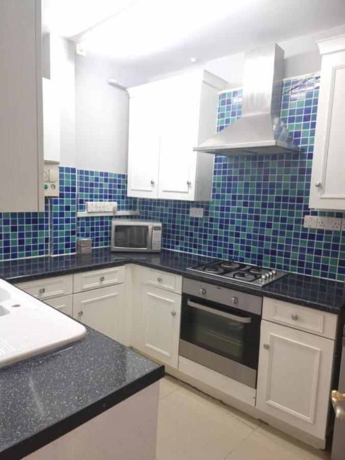 Beautiful 2 Bedroom Flat In Frampton Street Appartement Londen