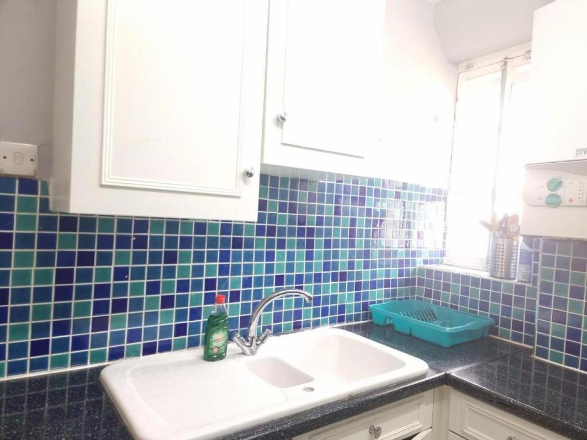 Appartement Beautiful 2 Bedroom Flat In Frampton Street Londen