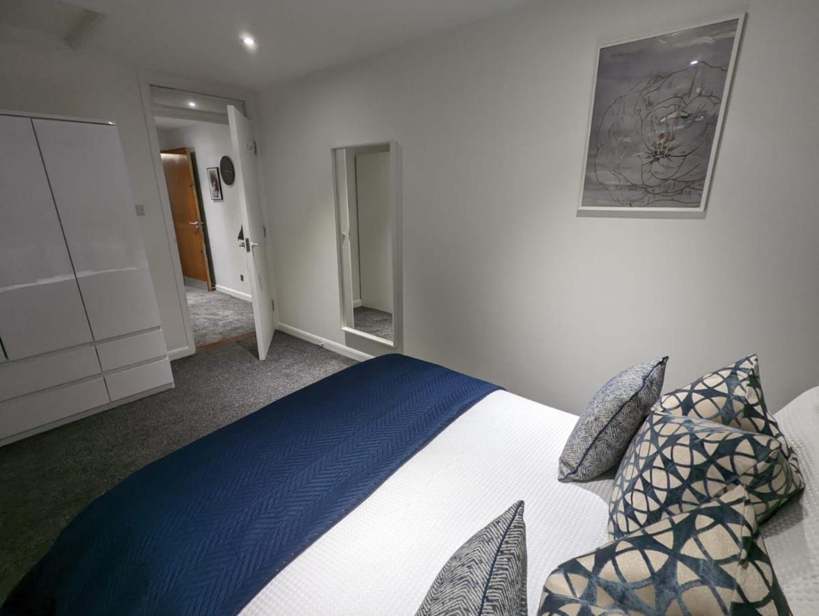 1 Bed Near Vibrant Bethnal Green