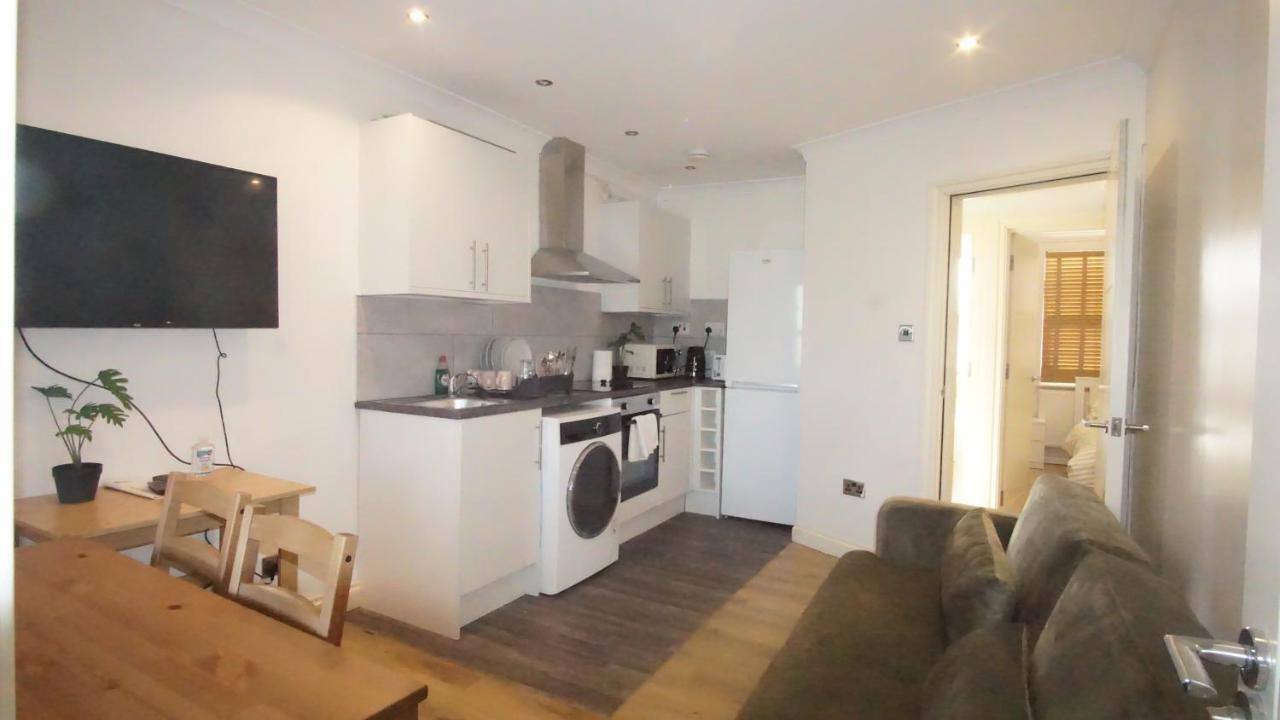 Evergreen Apartments-flat 4, Apartamento