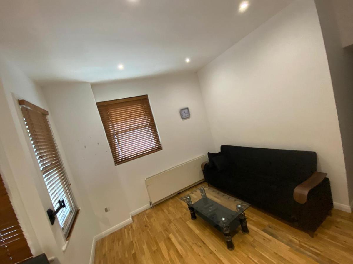 005- Frampton St 2 Bedrooms Appartement *