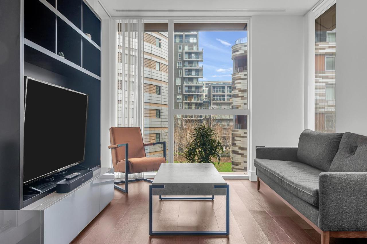 Modern 01 & 02 Bed In Canary Wharf Apartment London