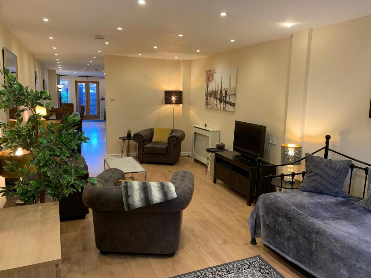 Сasa de vacaciones Notting Hill 3br Townhouse With Ensuite Bathrooms - Ideal For Families *