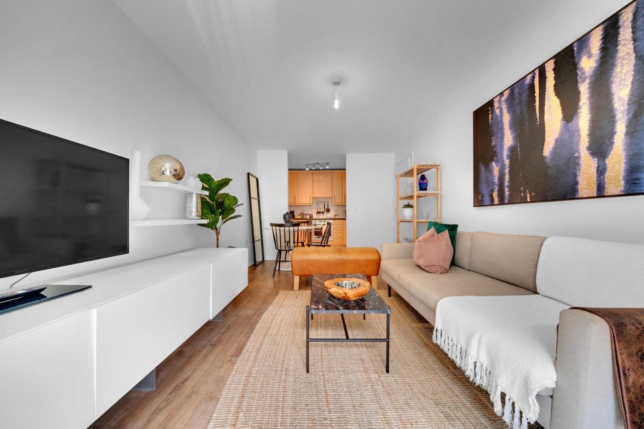 Charming And Spacious 1br Unit With Gym Access - Perfect For Staycation! Apartment *