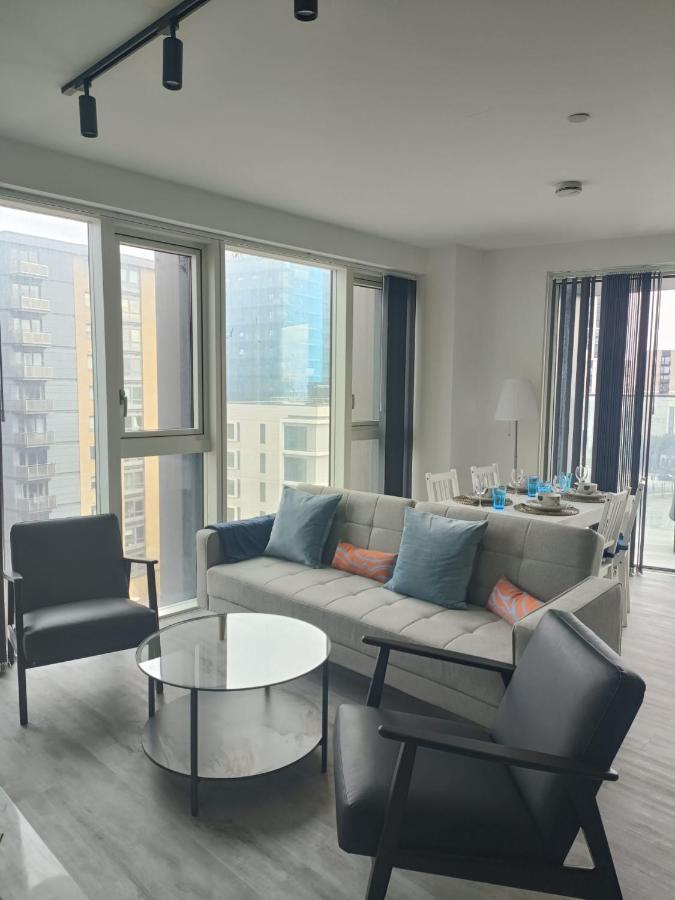 Apartment One West Point , Icon Tower London