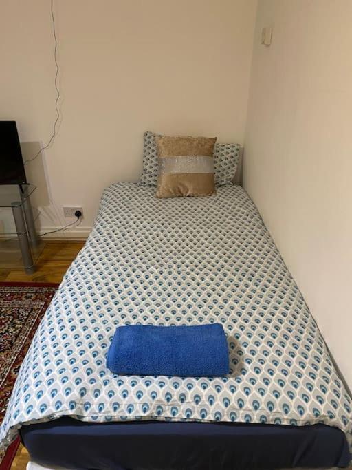Ground Floor One Bedroom Bayswater Central * London