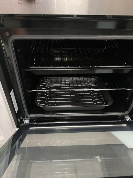 Ground Floor One Bedroom Bayswater Central Leilighet