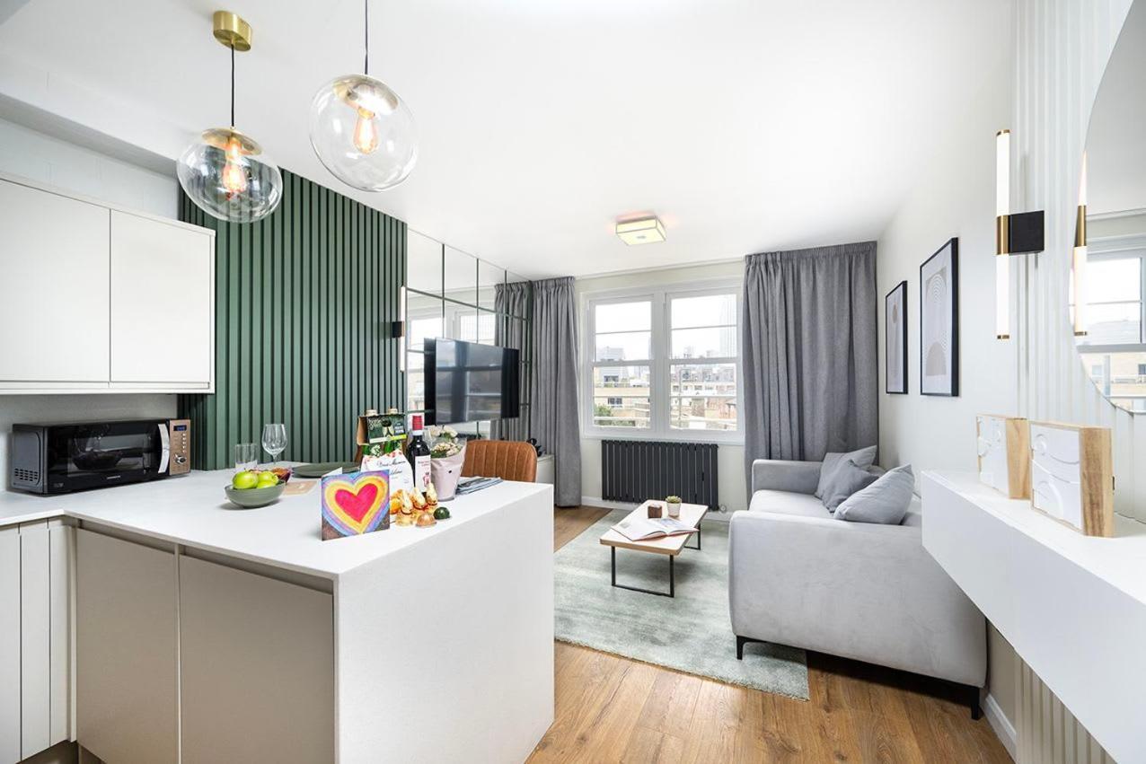 Stylish And Convenient 2 Bed Apartamento