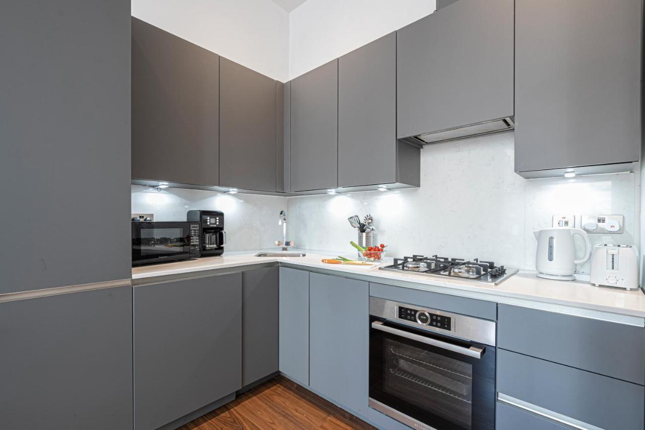 At Kensington And Knightsbridge Appartement
