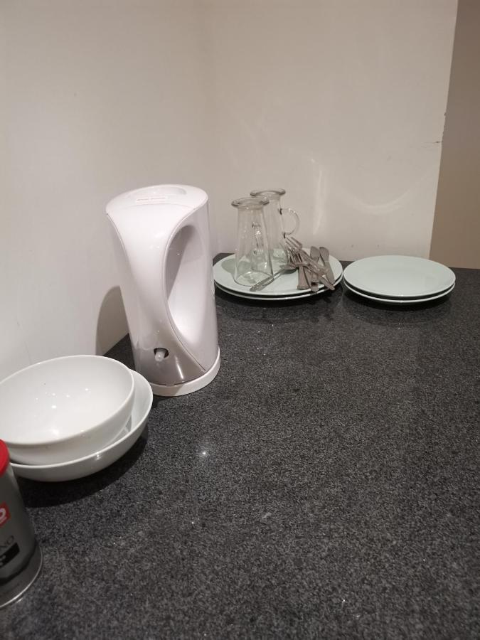 Jadwin Beautiful Share Toilet 2 People Luksustelt *