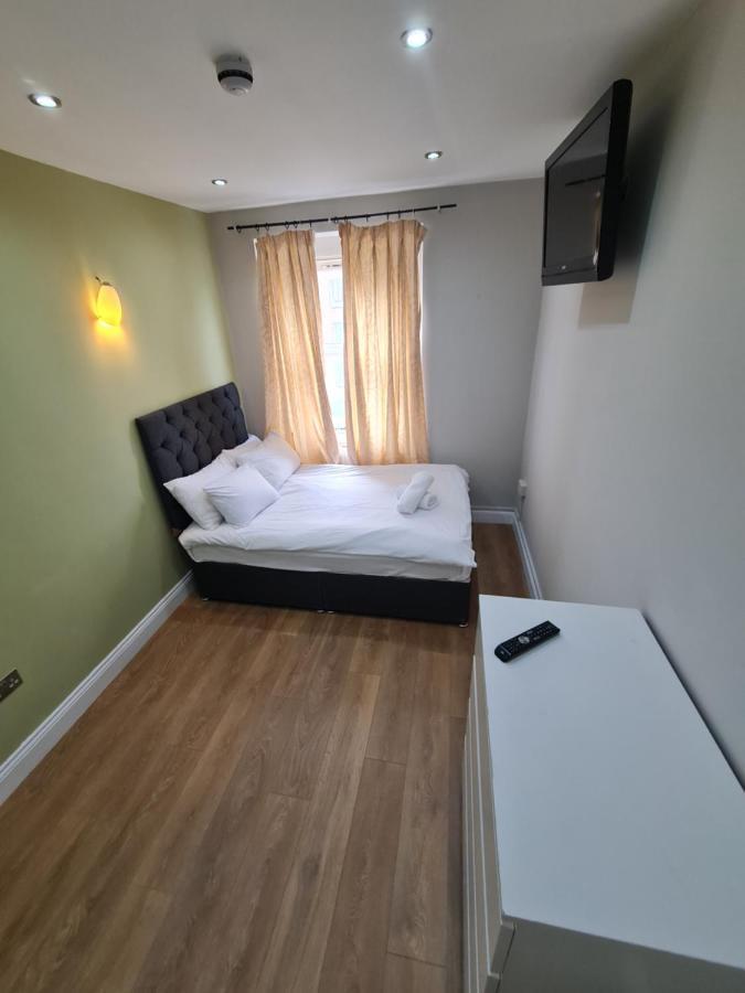 Leilighet Lovely En-suite Bedroom R7 London