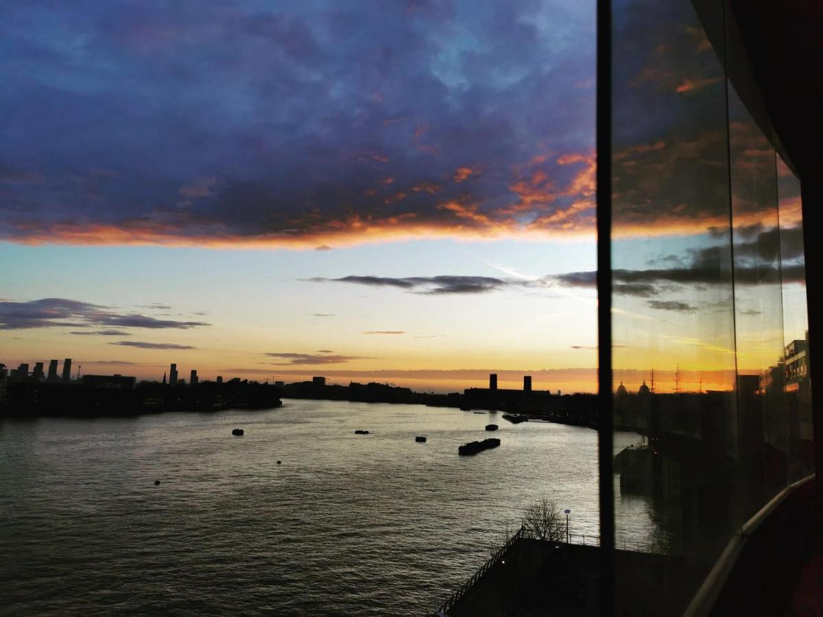 Accommodatie bij particulieren Homestay With Stunning Thames River View Londen