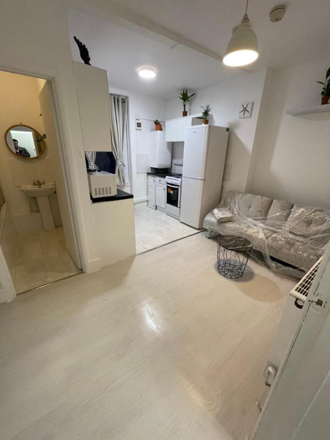 Apartment One Bedroom Flat Miles