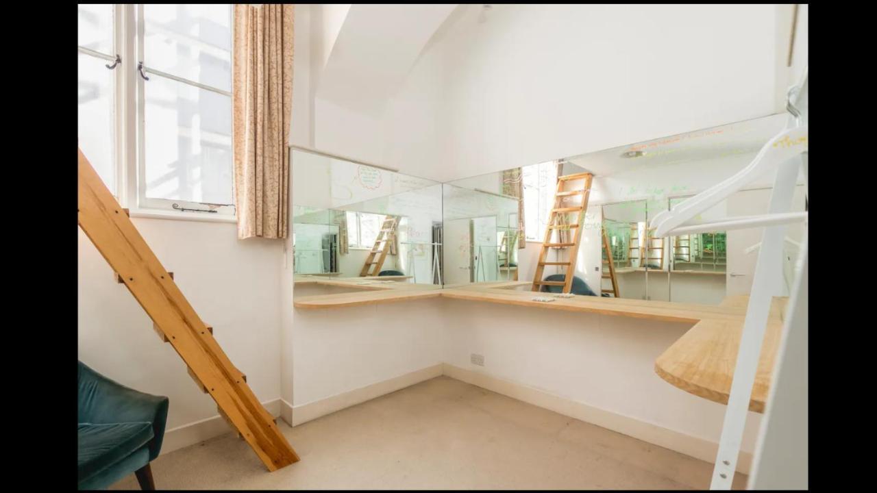 Appartement Unique Character Filled, East Flat