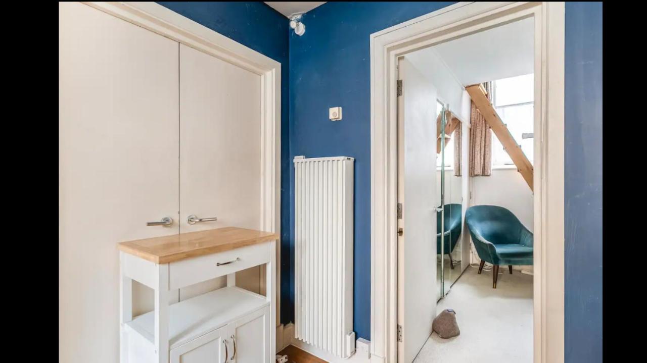 Unique Character Filled, East Flat