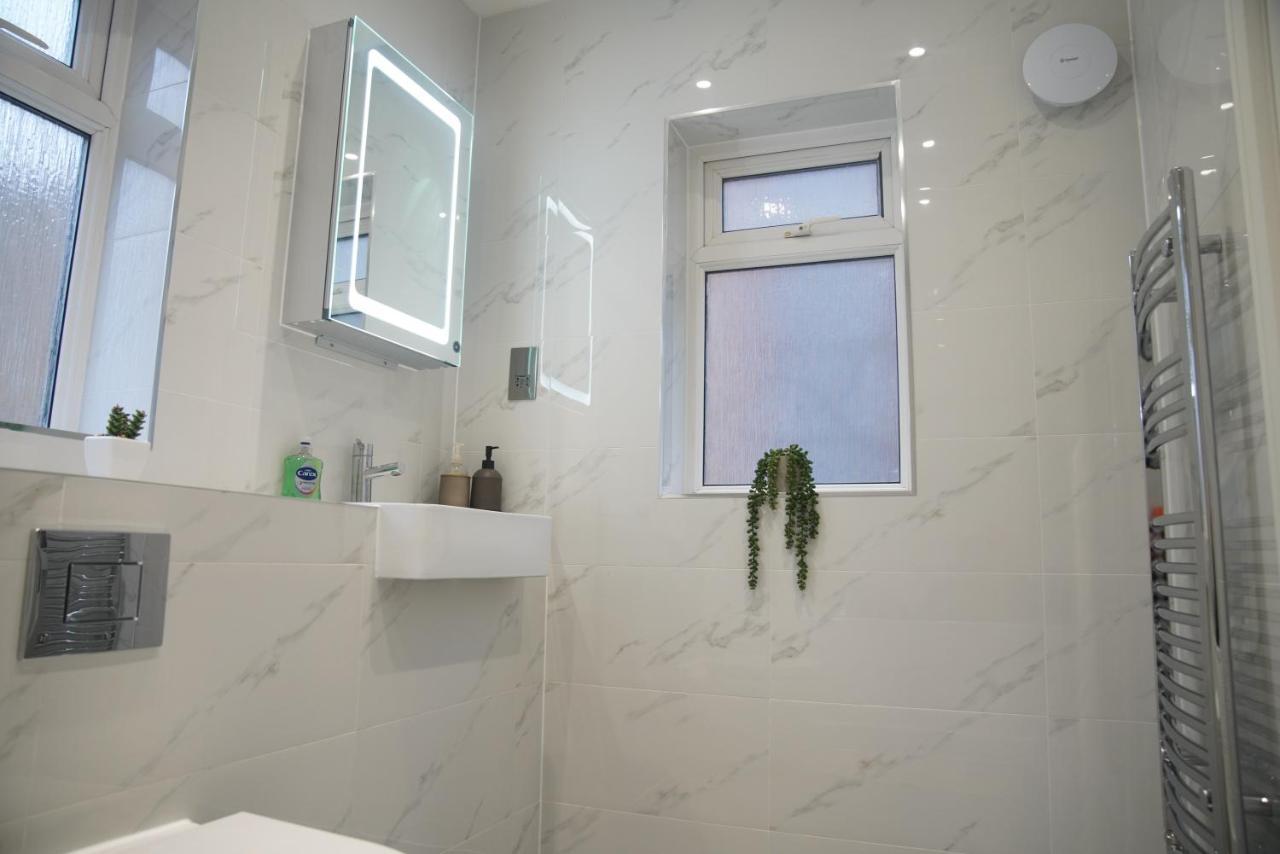 Lux 3bdr For 7 Nr Eye Feriehus *