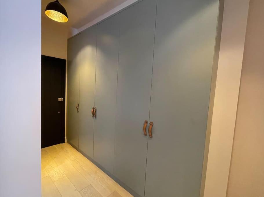 Appartement Pillow Menu! 1 Bed Garden Flat Finsbury Park Londen