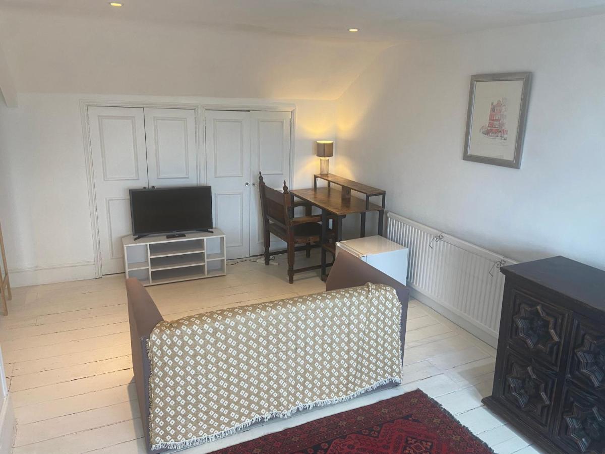 Charming And Beautiful In Wandsworth Privatunterkunft