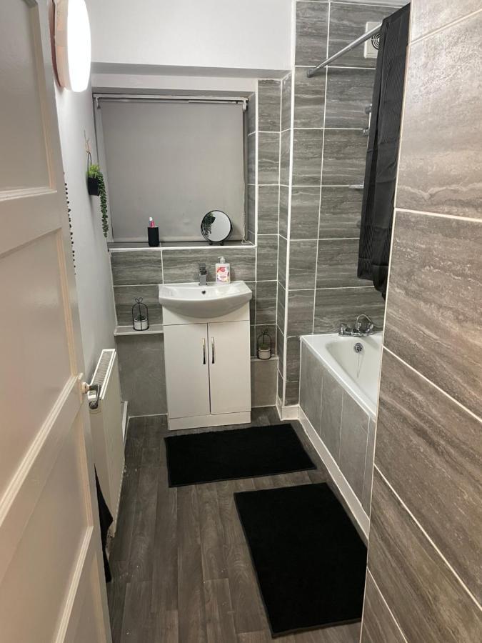Appartement Lovely 2bedroom 4mins From Wimbledon Station *