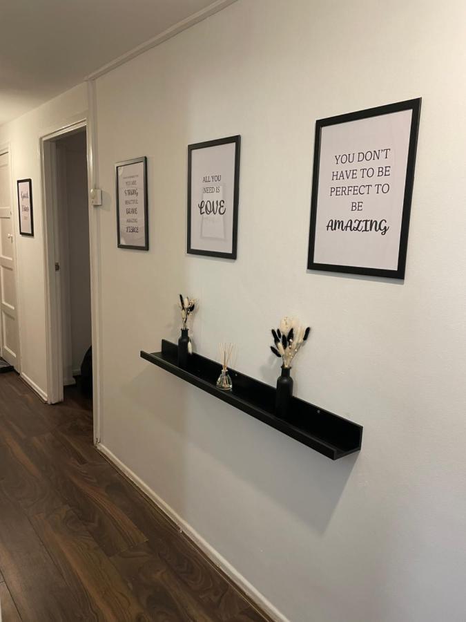 Lovely 2bedroom 4mins From Wimbledon Station Appartement Londen