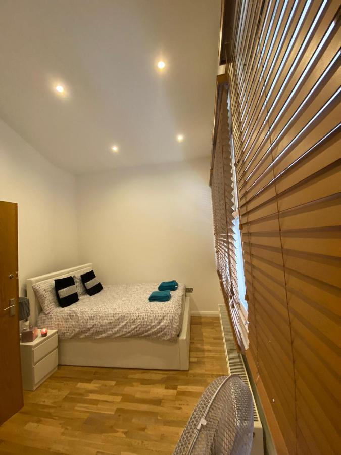 005- Frampton St 2 Bedrooms Appartement *