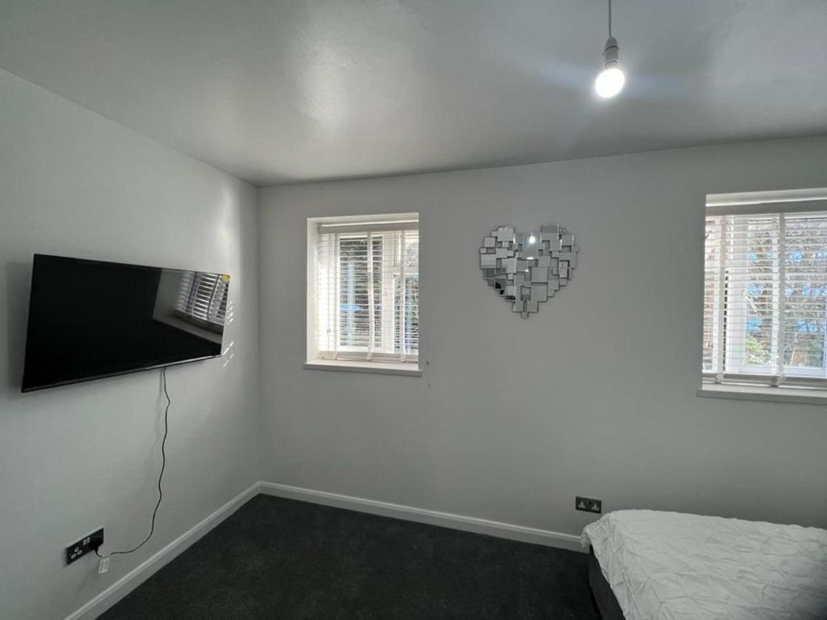 Modern Executive 2-bed In Apartamento Londres