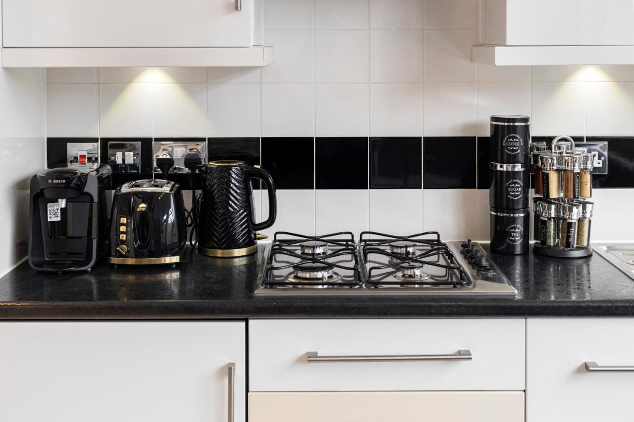 Apartment Central Located In City Of - Farringdon Station