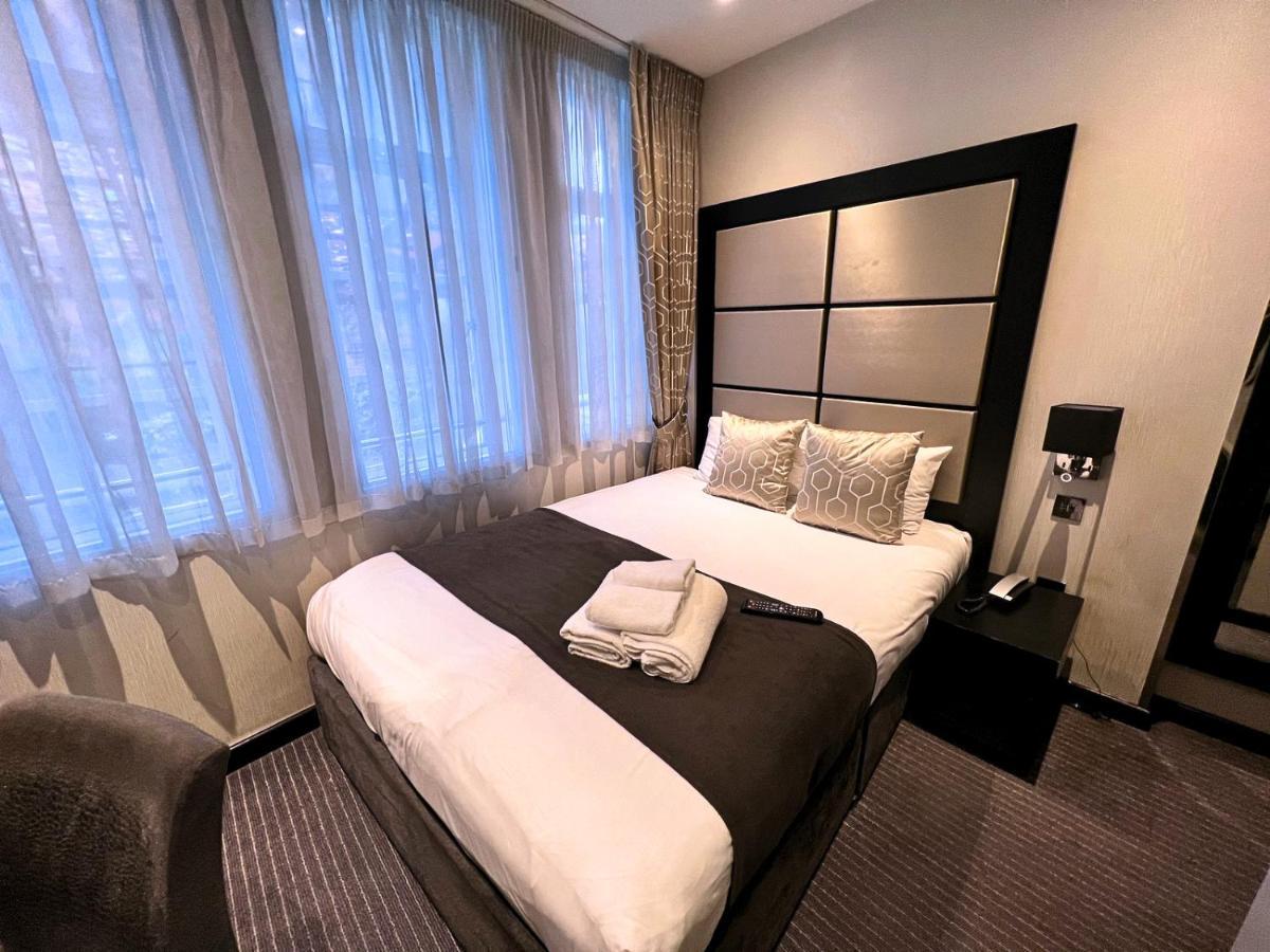 Great St Helen Hotel 4*