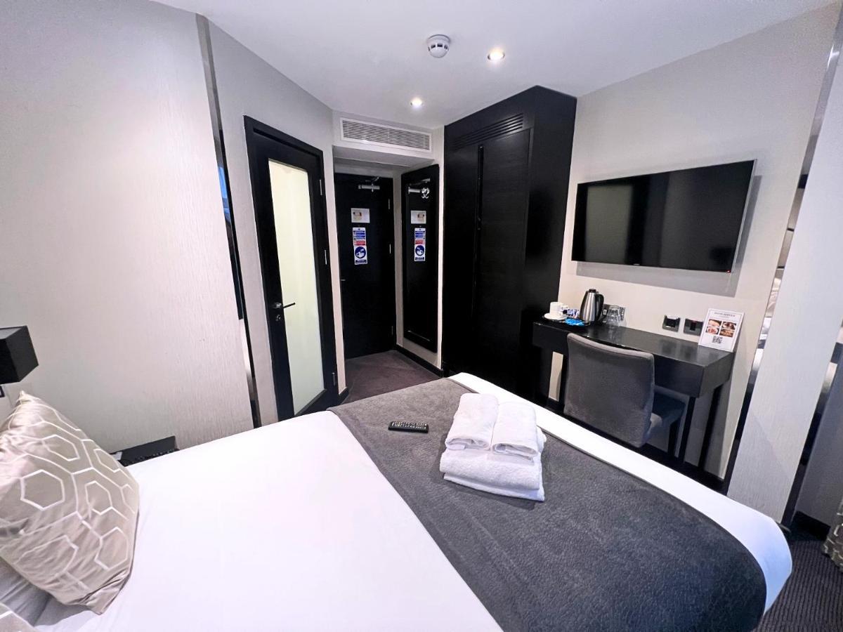 Great St Helen Hotel 4*