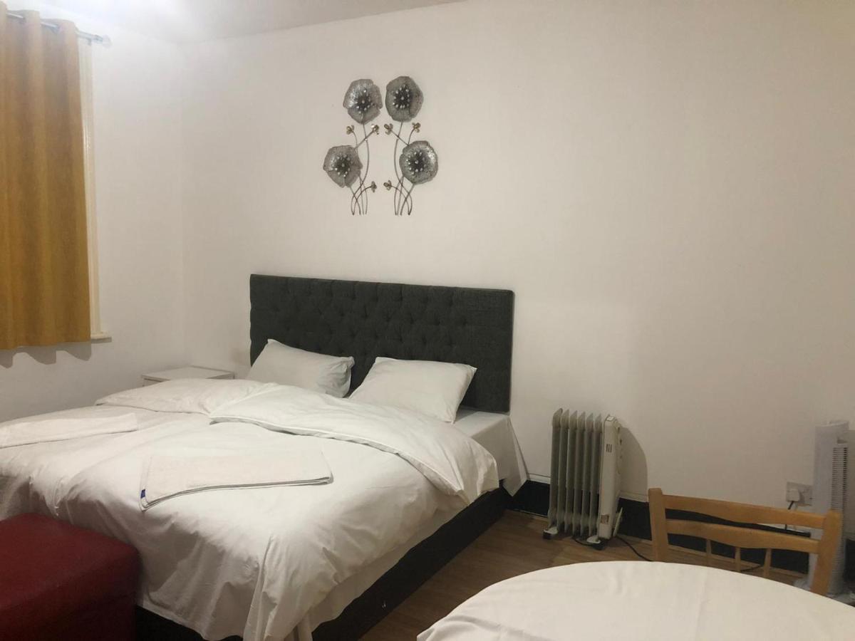 Oyo 94 Bricklane Studio Flats Hotel London