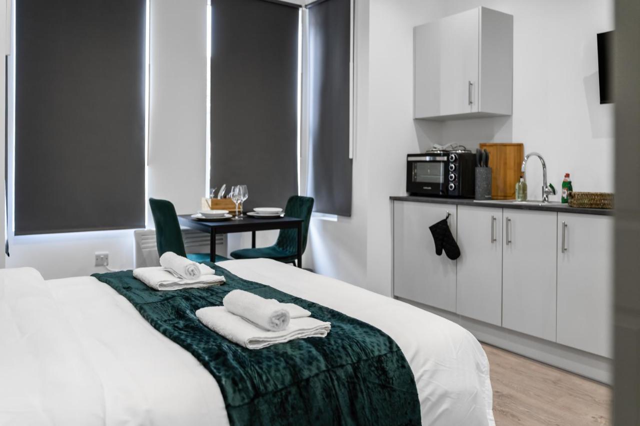 Modern Studio In Wembley London
