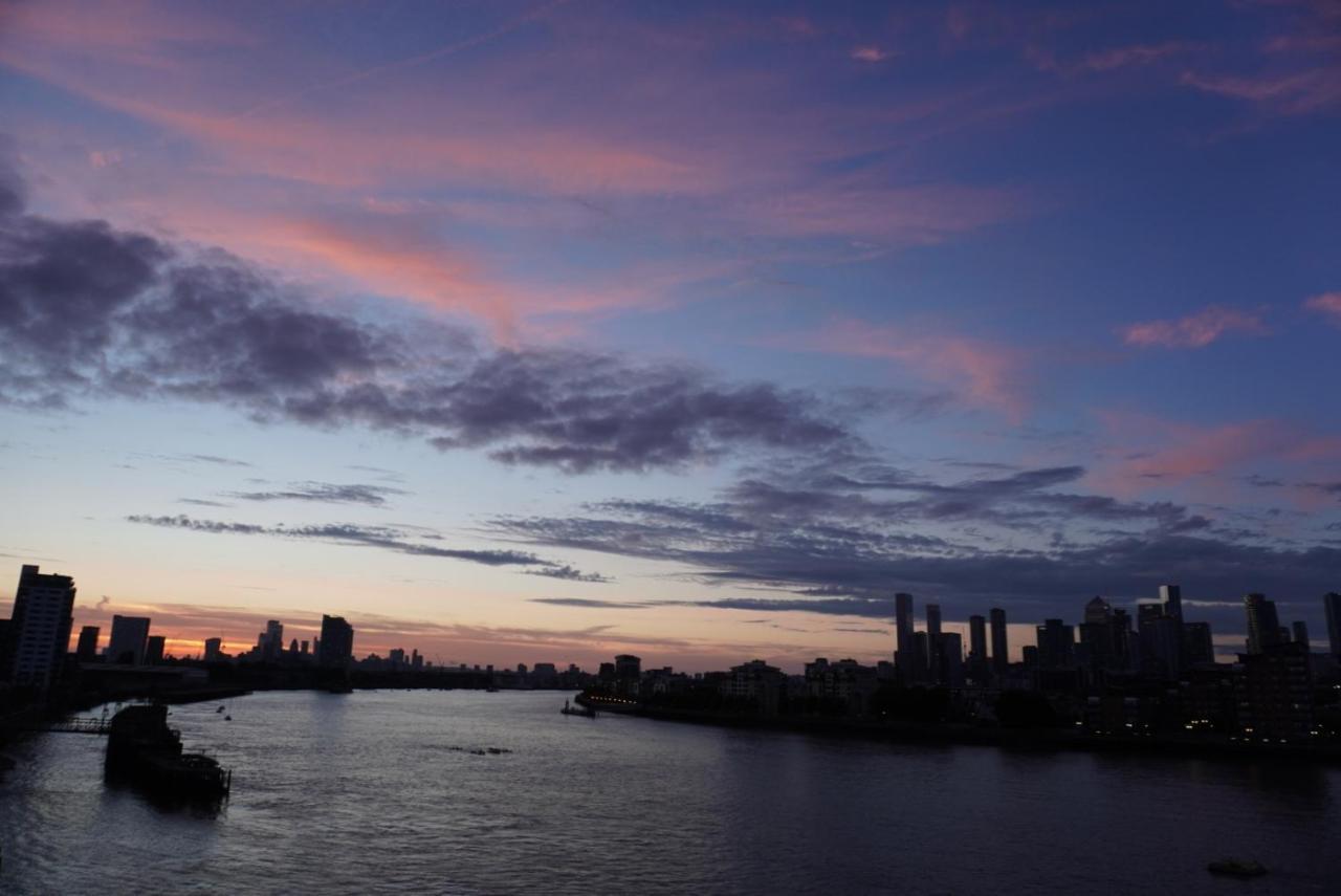 Homestay With Stunning Thames River View *