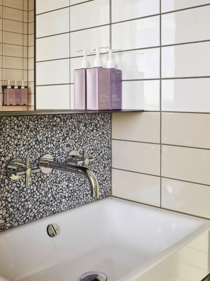 Hotel Tribe Canary Wharf